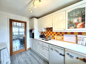 Photo 14- click for photo gallery